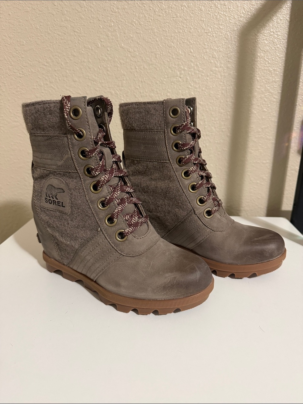 Sorel Women's Lace-Up Wedge Boots in Taupe with Brown Sole